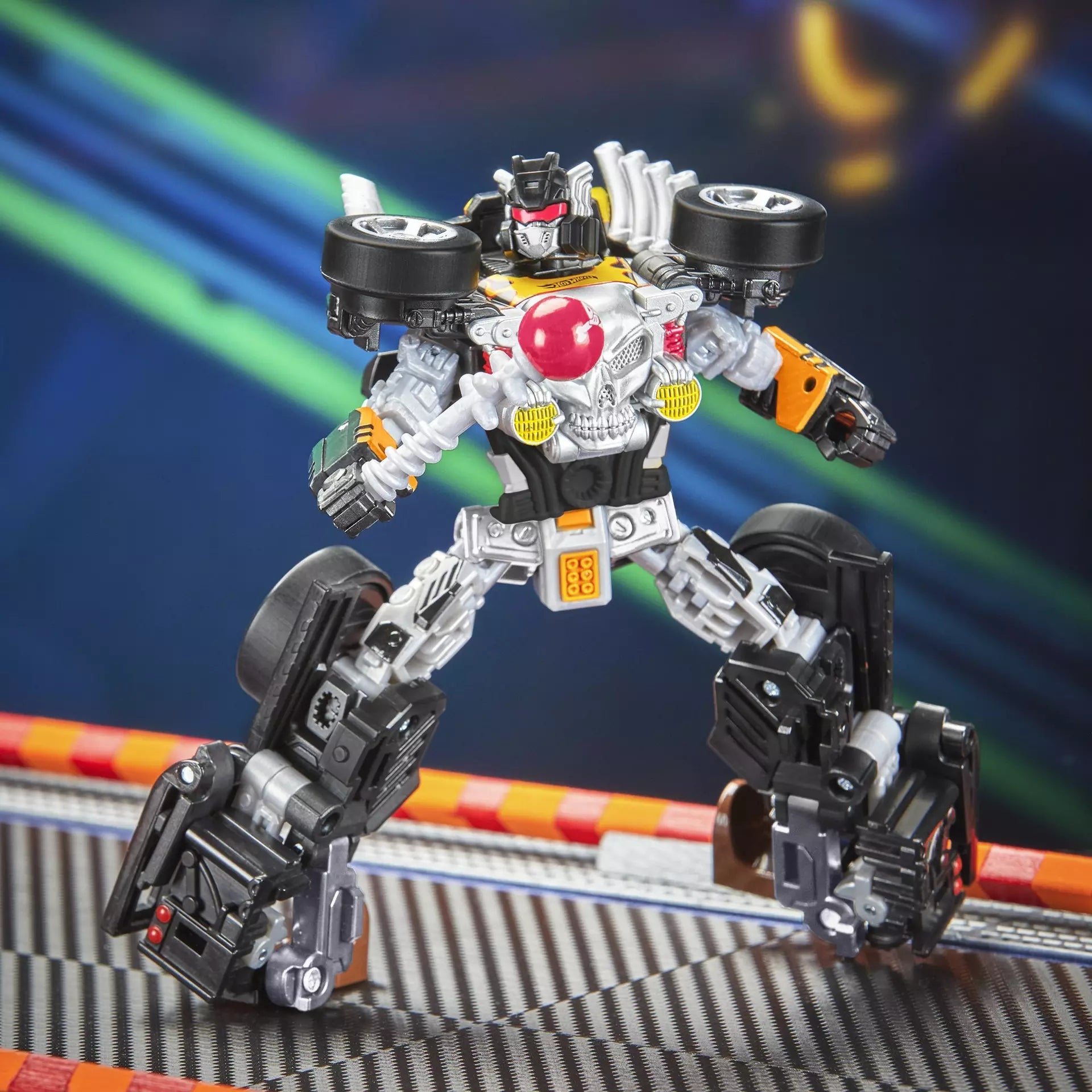 Hasbro - Transformers - Collaborative Hot Wheels® x Transformers - Bone Shaker™