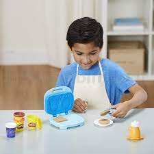Hasbro Play-Doh Kitchen Creations Breakfast Bakery