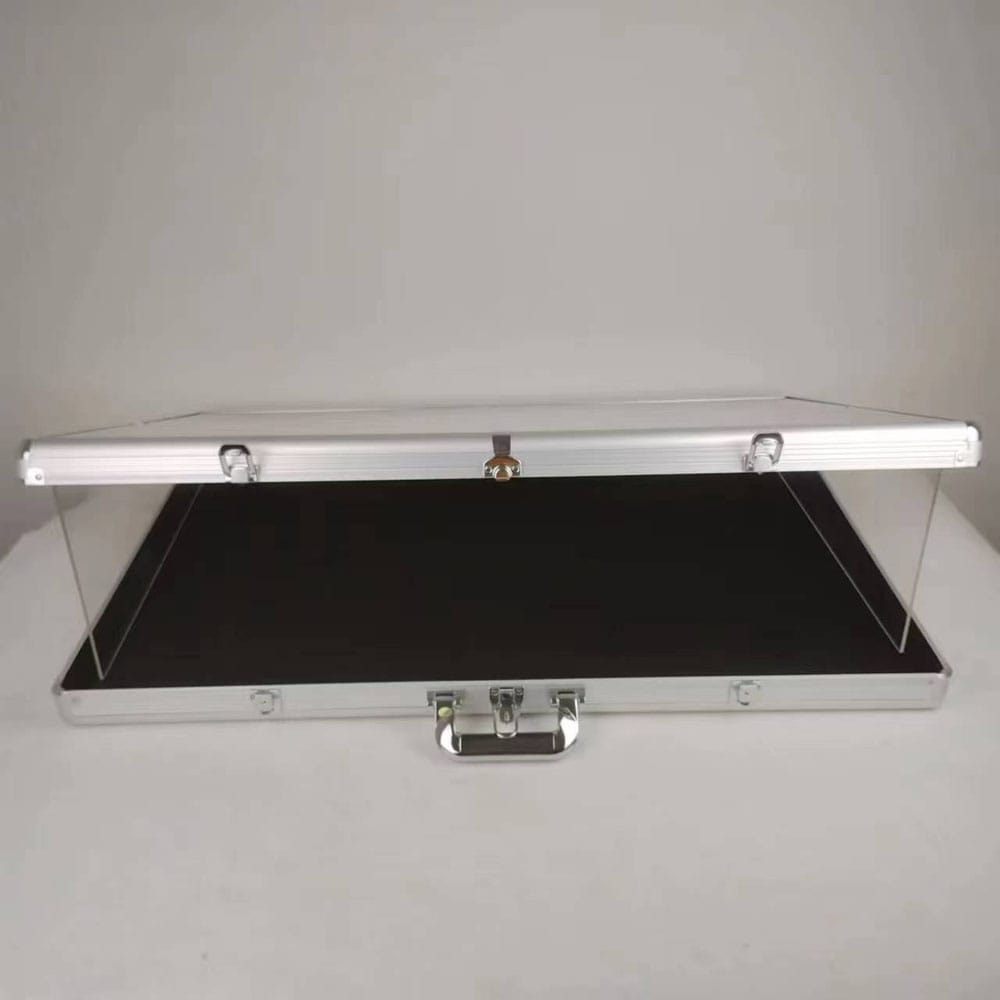 Evoretro - Trading Card Display Suitcase