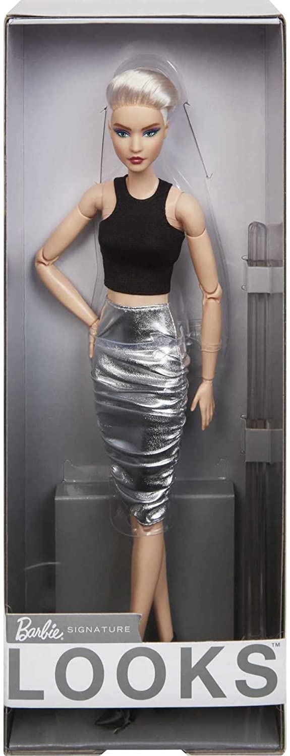 Barbie Signature Looks Bionda con Capelli Corti