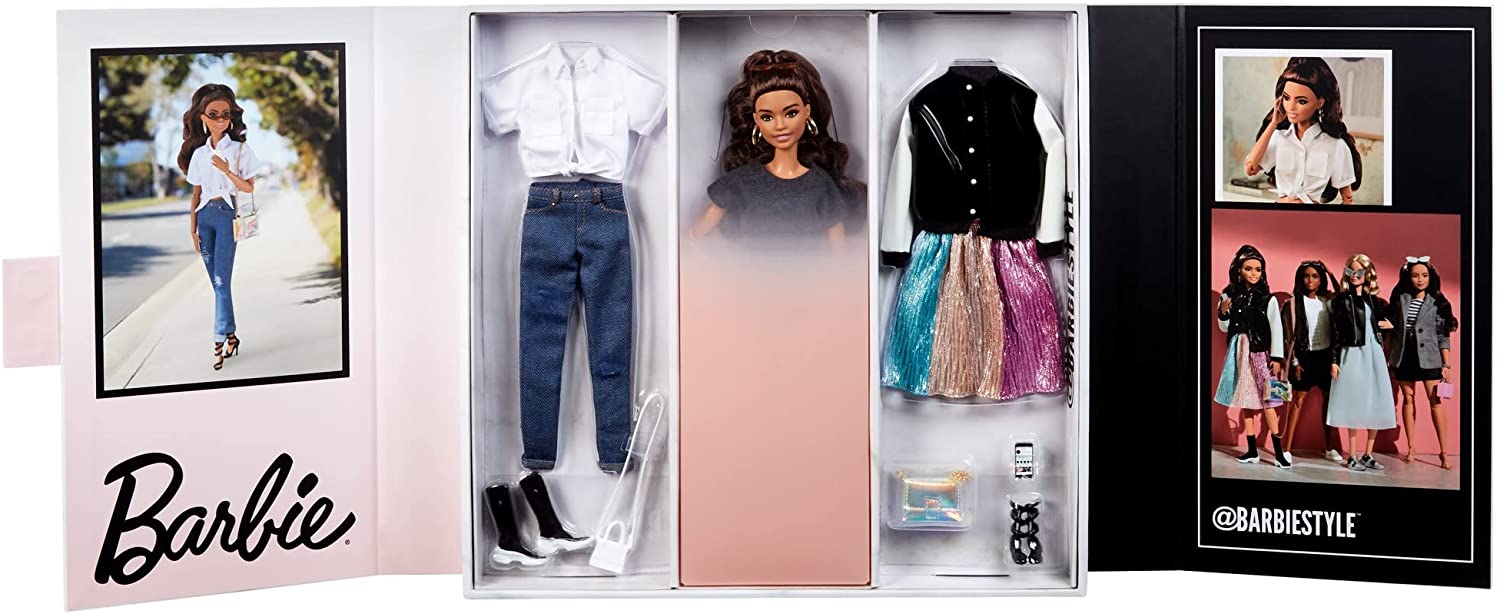Barbie Signature @BarbieStyle