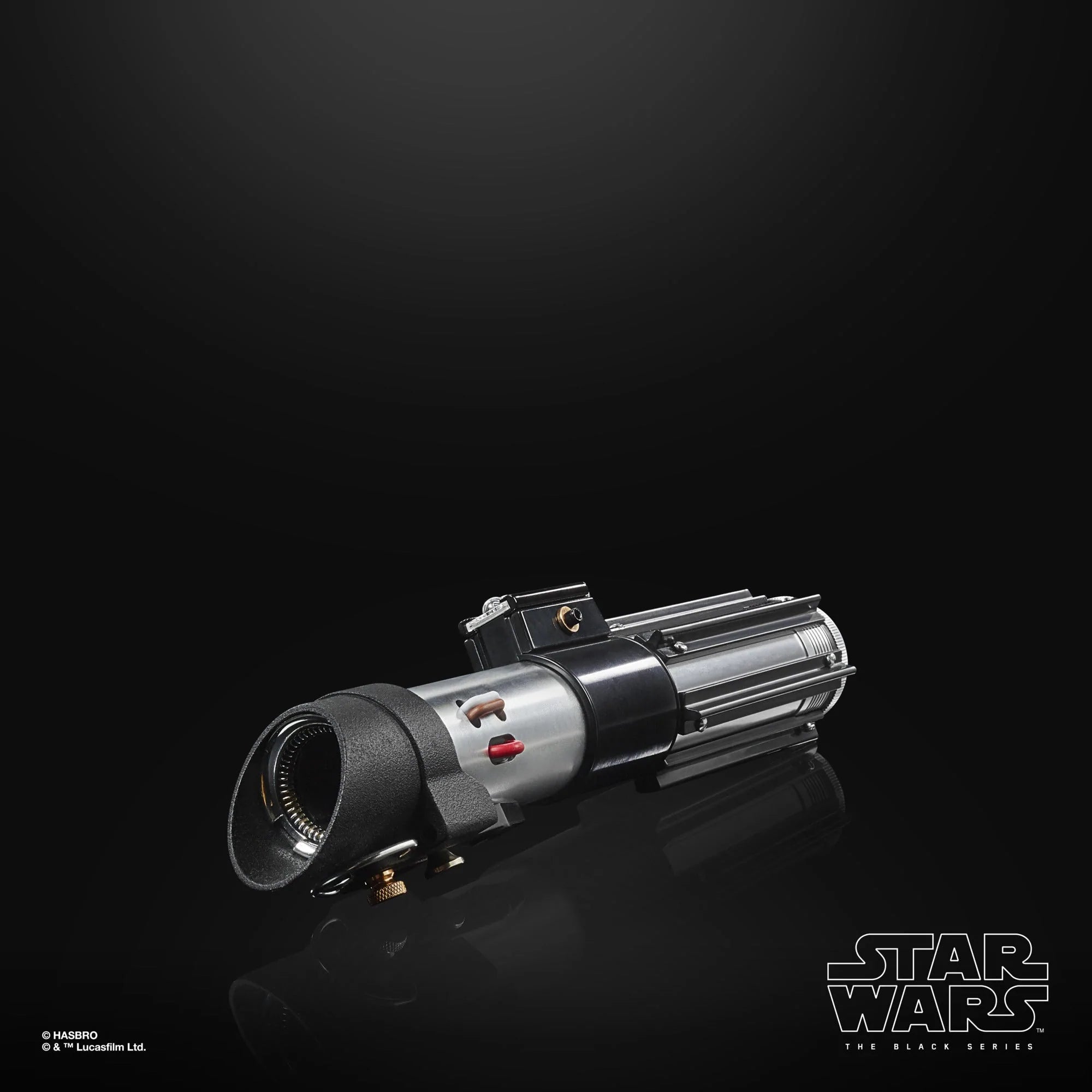 Hasbro - Star Wars - The Black Series - Darth Vader Force FX Elite Lightsaber