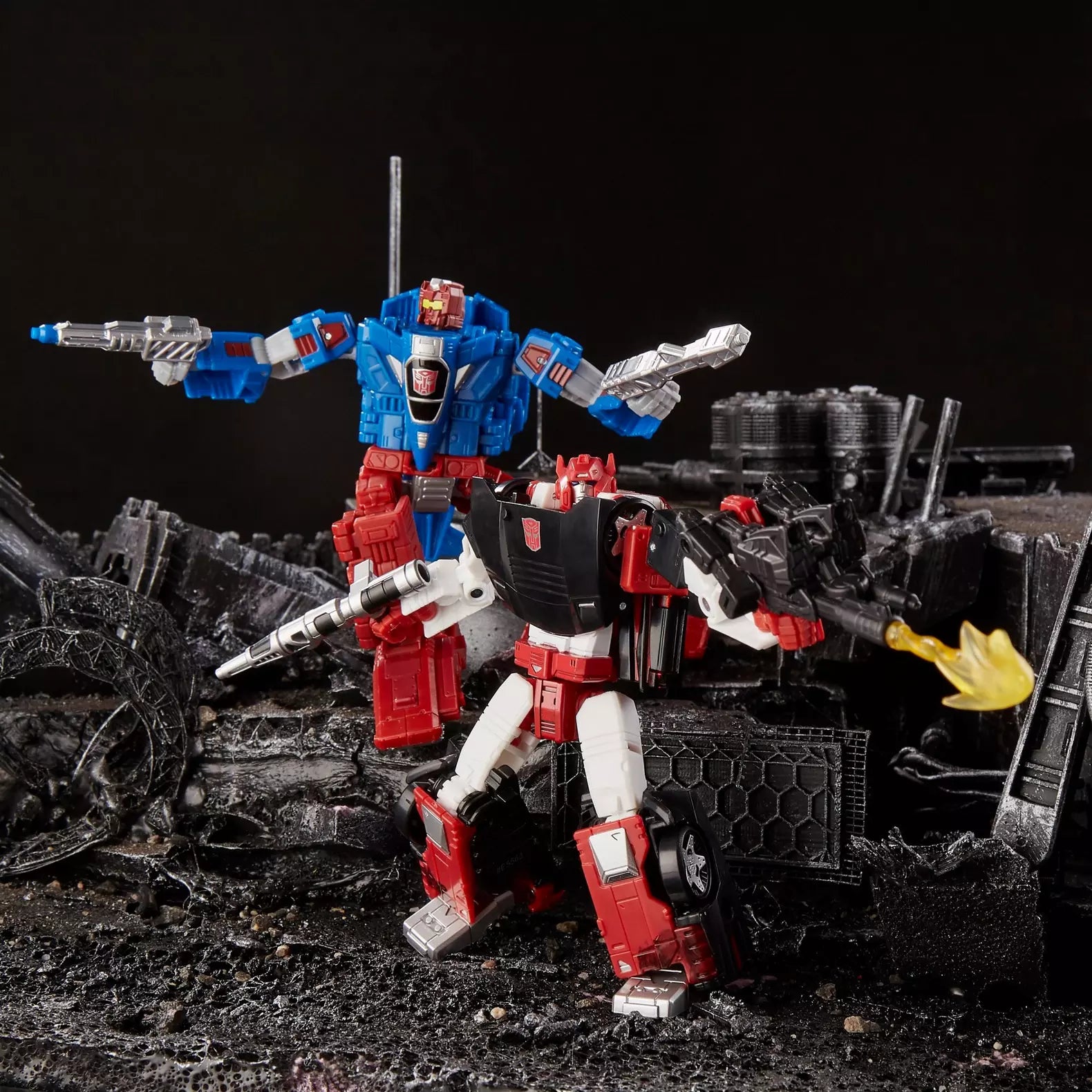 Hasbro - Transformers - Toys Generations - War for Cybertron Deluxe WFC-S26 Autobot Alphastrike Counterforce 3-Pack - Final Strike Figure Series: Part 1