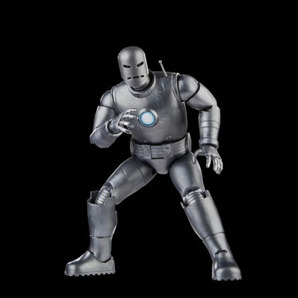 Hasbro - Marvel Legends Series - Iron Man (Model 01) Figure