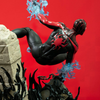 Diamond Select - Marvel's Spider-Man 2 Marvel Gallery Deluxe PVC Diorama Miles Morales (Gamerverse) 25 cm