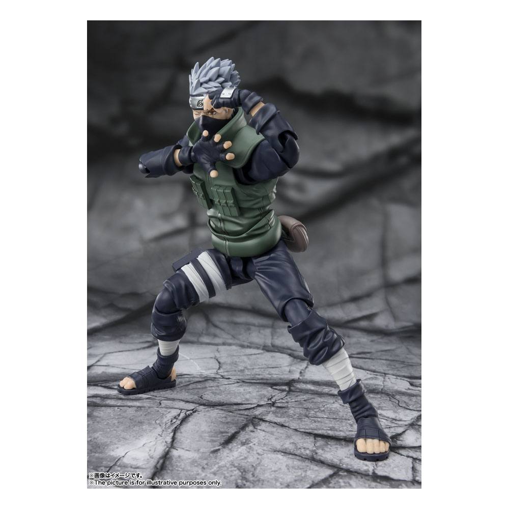 Naruto Shippuden S.H. Figuarts Action Figure Kakashi Hatake -The famed Sharingan Hero- 16 cm